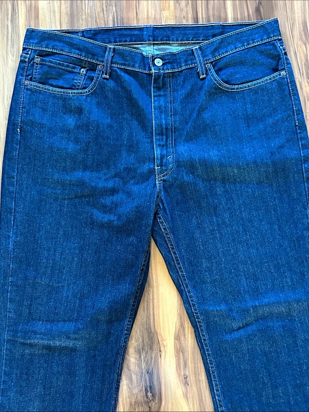 Levi's Men's 514 Straight Jeans in Dark Blue Denim 40 x 32